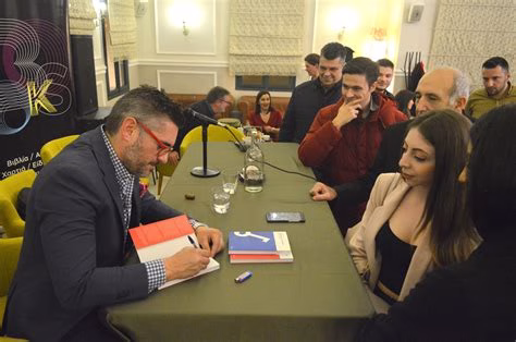 Σύγχρονοι Καλλιτέχνες και οι Μύθοι τους